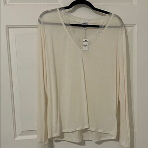Express Cream Lace V-Neck Long Sleeve Top